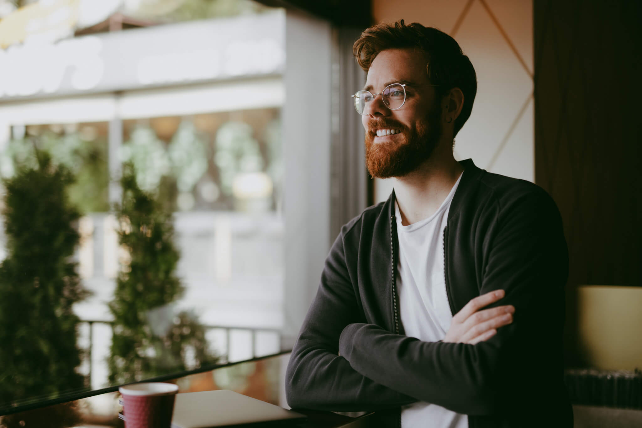 Protect the mental health of your corporate travellers